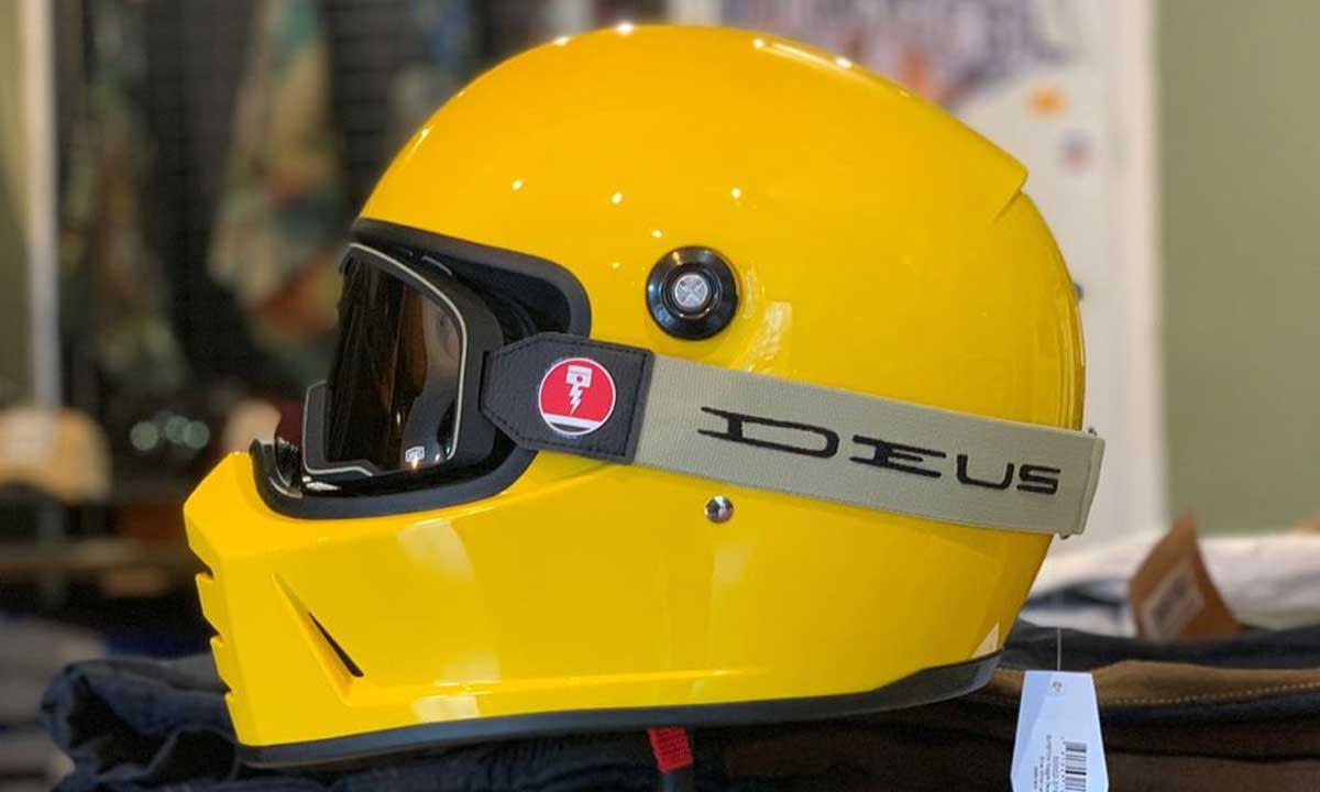 100 barstow deus ex machina