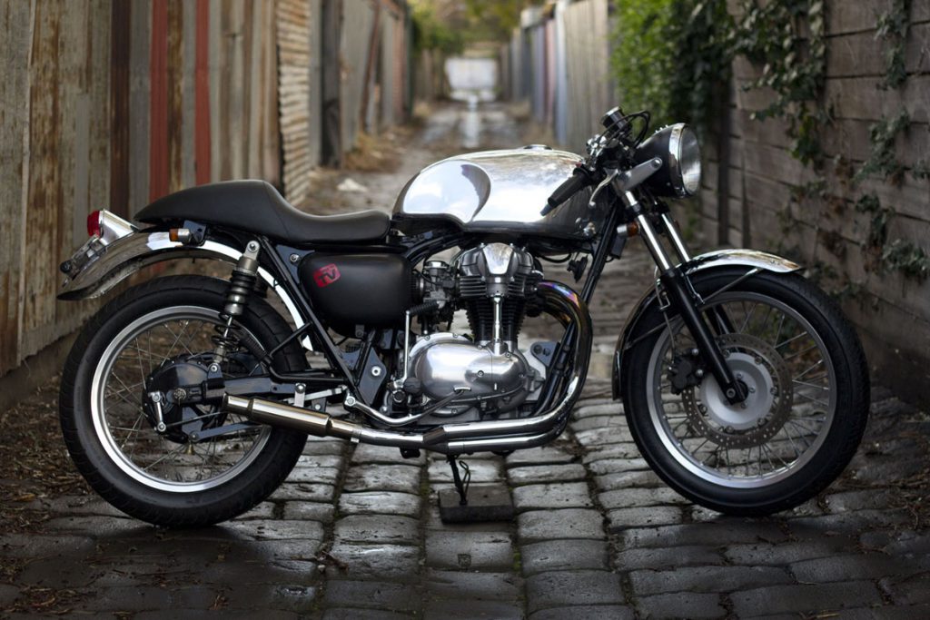 Kawasaki W650 cafe racer