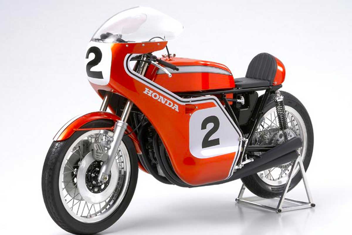 Tamiya CR750 Scale Model