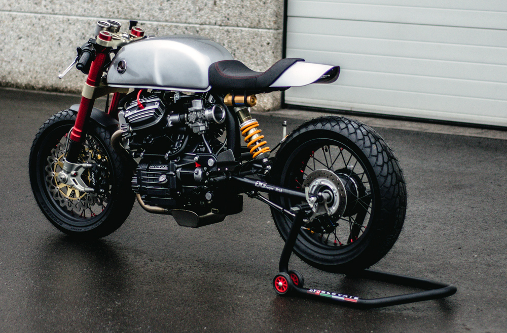 Blacktrack CX500 cafe racer