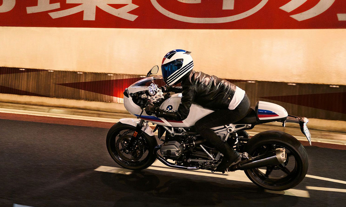 Out of the Box – BMW R NineT Racer