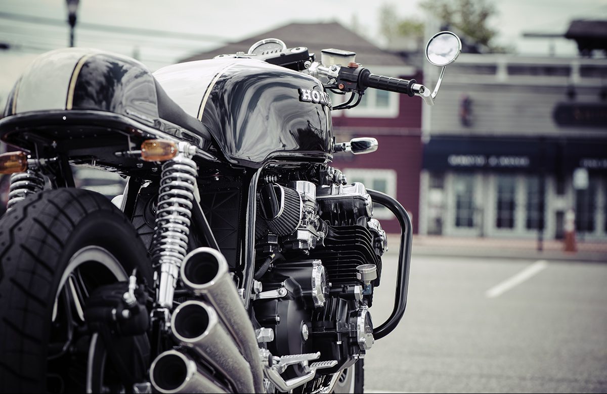 Made in Taiwan Twentytwos Yamaha SR150 café racer  Bike EXIF