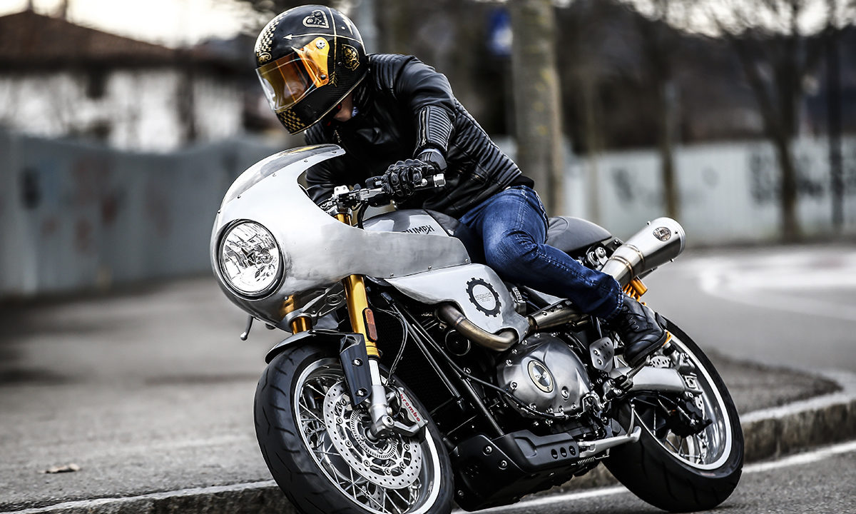 Triumph Thruxton R custom