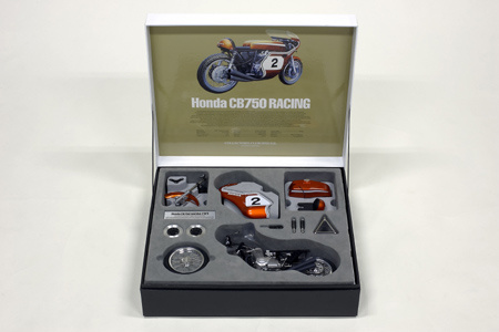 Dick Mann Honda CB750 model
