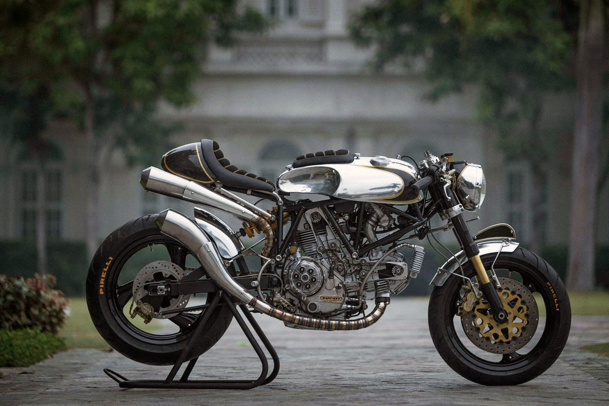 Ducati 900SS cafe racer