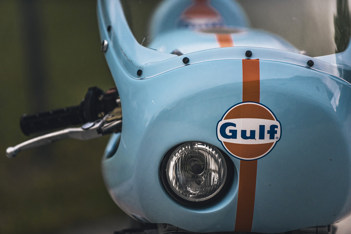 Ducati 748 custom gulf cafe racer