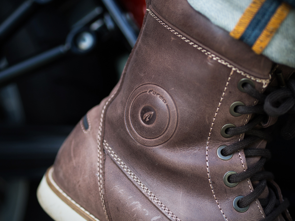 Gear Review - Forma Naxos Boots - Return of the Cafe Racers