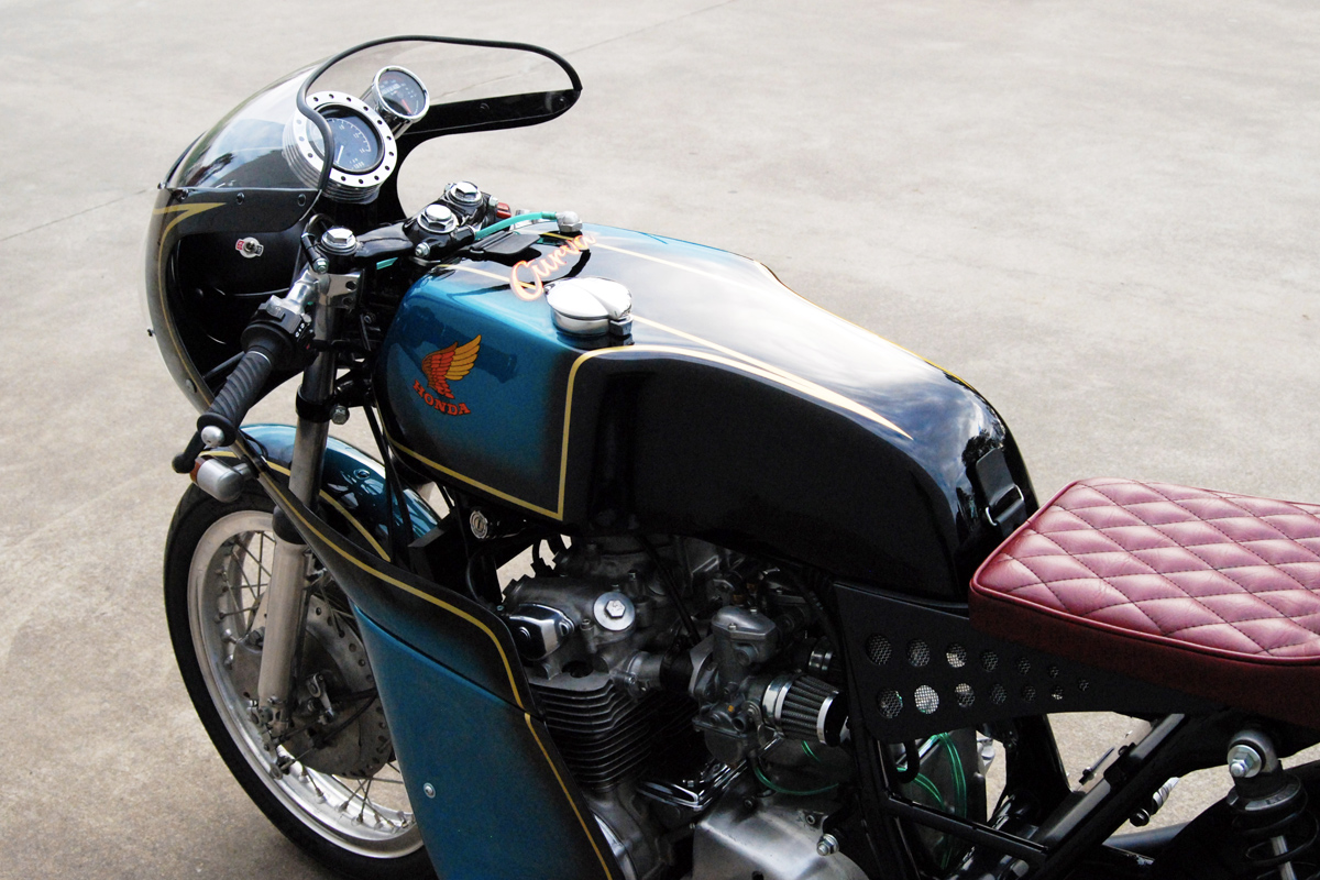 Honda Cb550 cafe racer