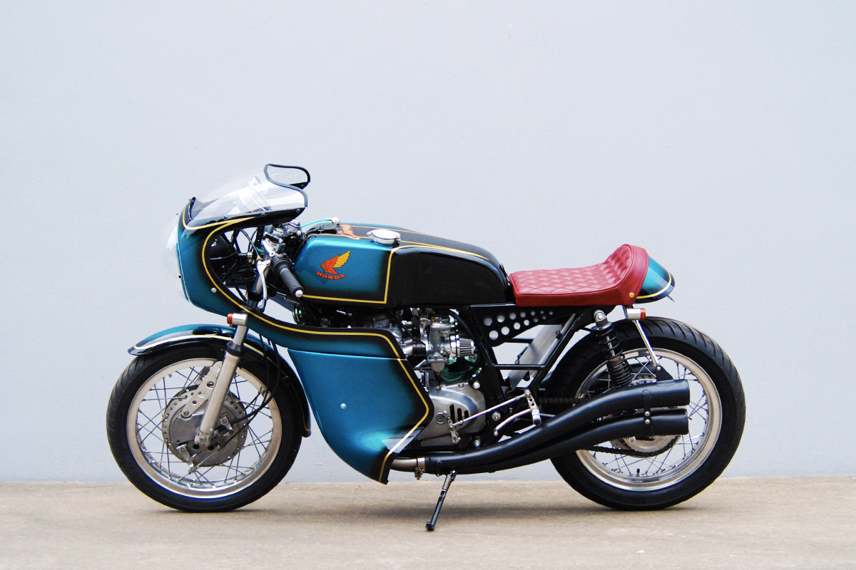 Honda Cb550 cafe racer