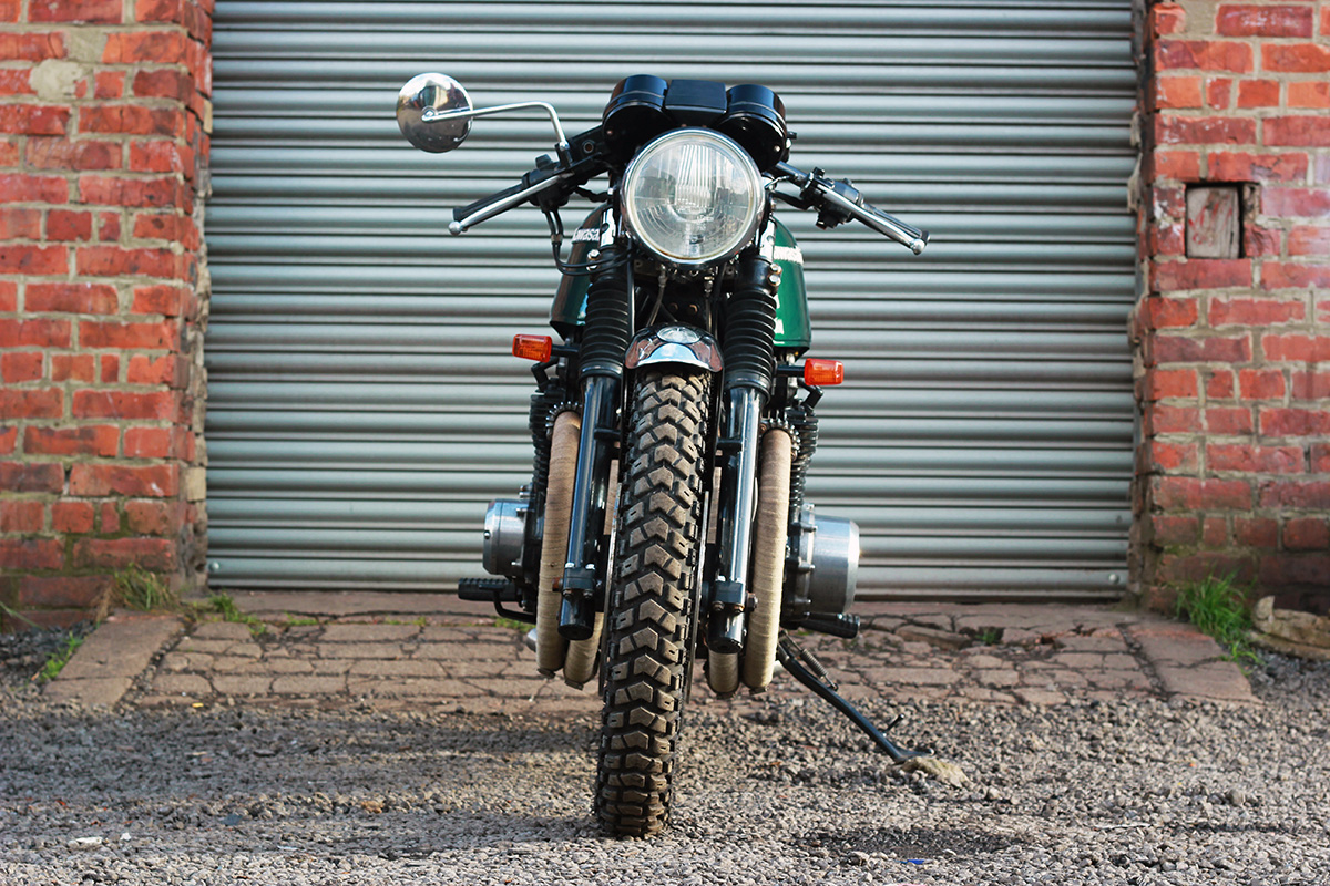 Kawasaki Z1000ST cafe racer