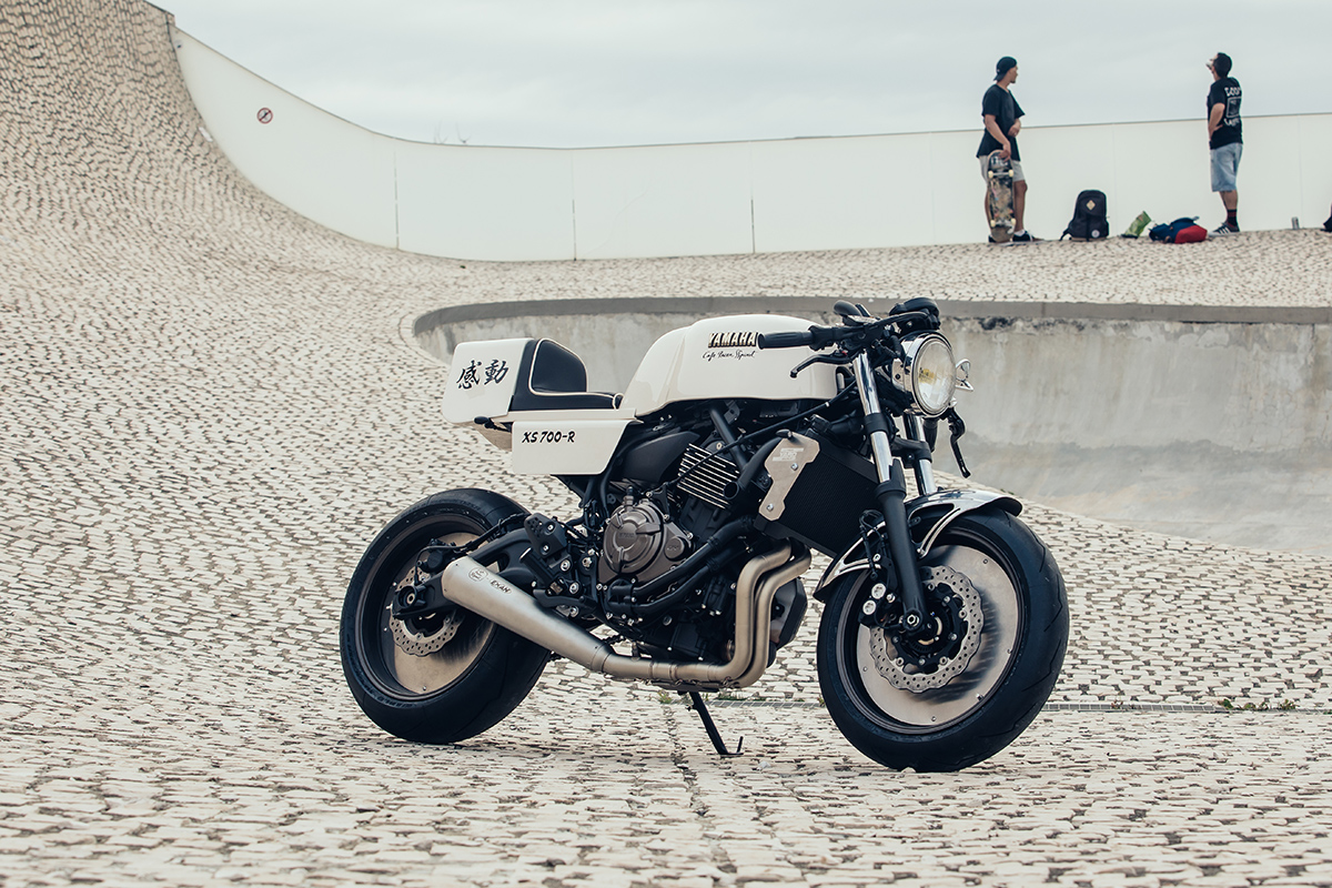 Yamaha XRS700 cafe racer yardbuilt