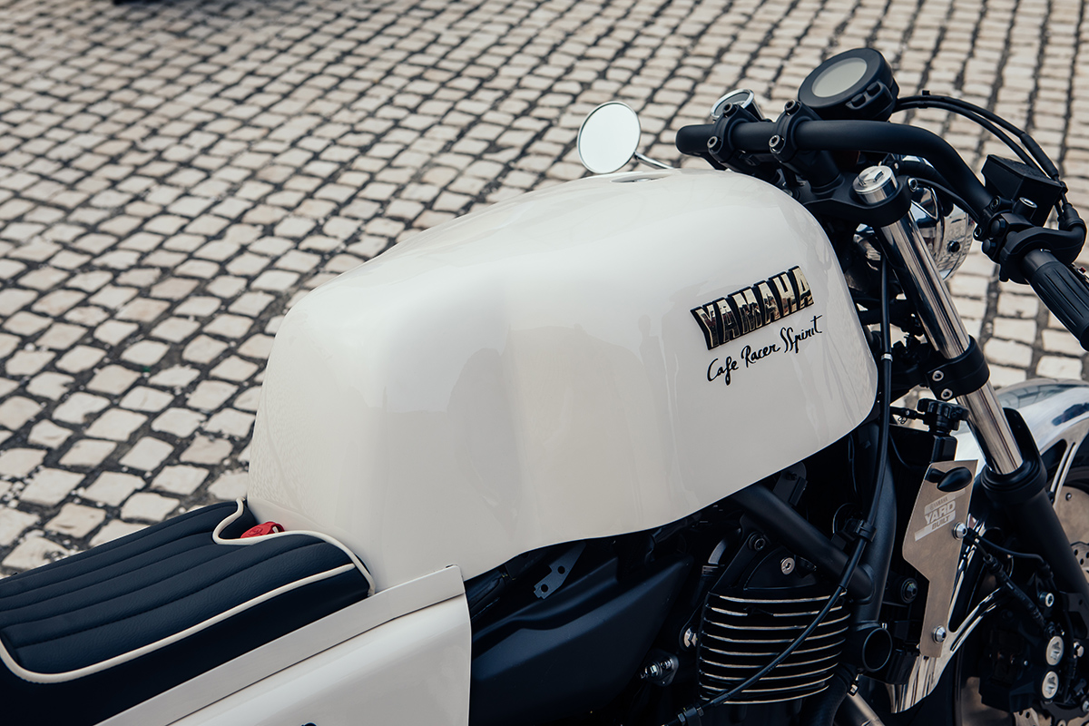 Yamaha XRS700 cafe racer yardbuilt