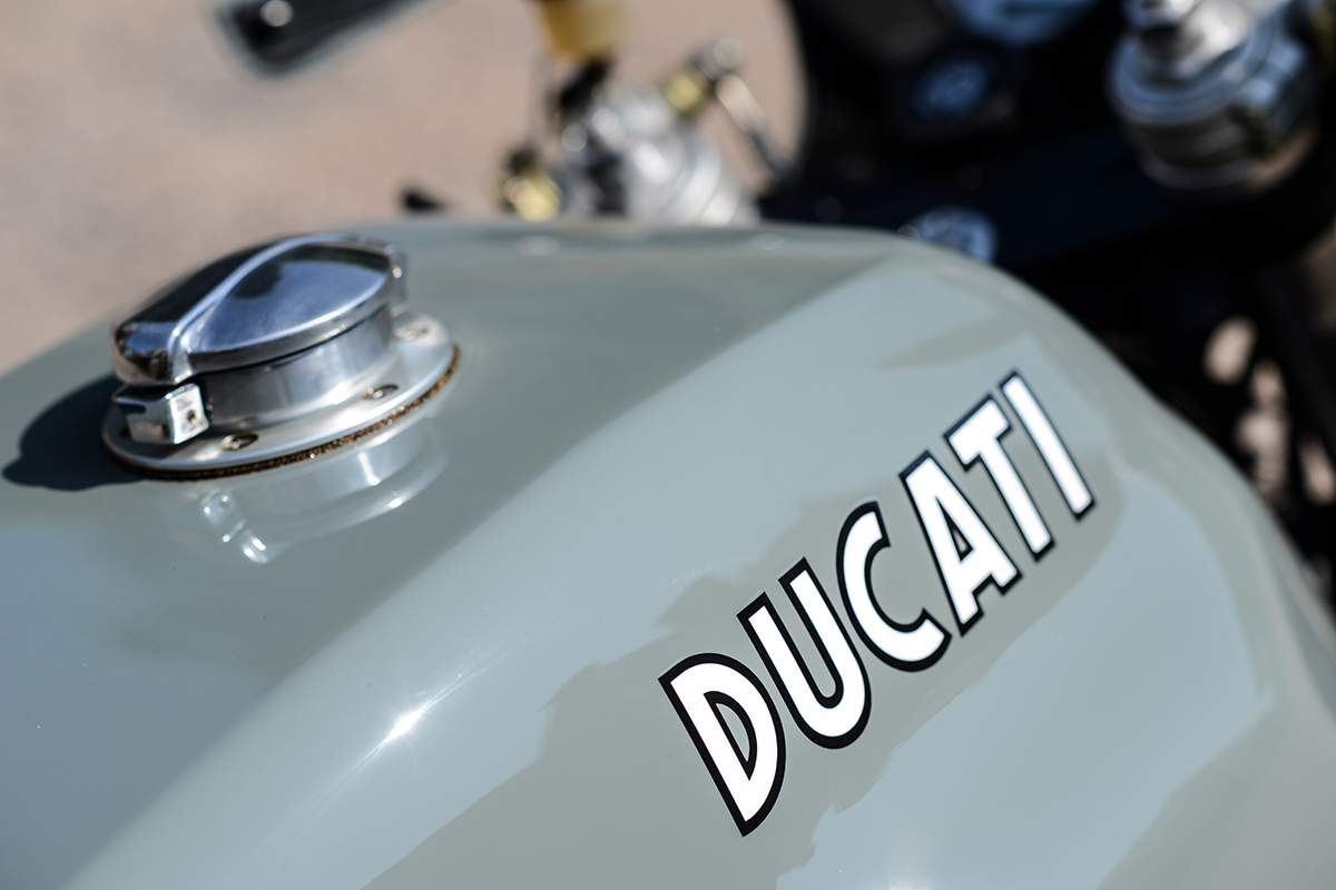 Ducati 1000ss cafe racer motorcycle