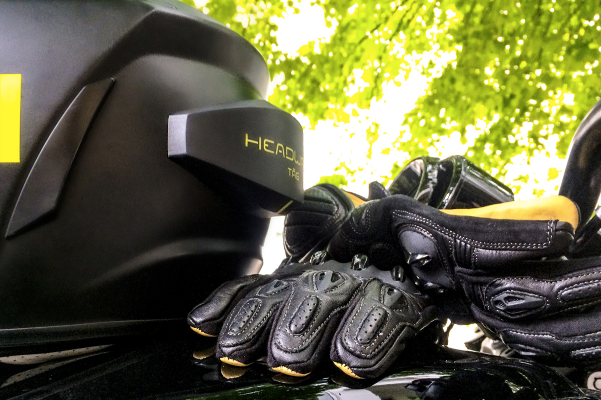 Headwave outlet helmet speaker