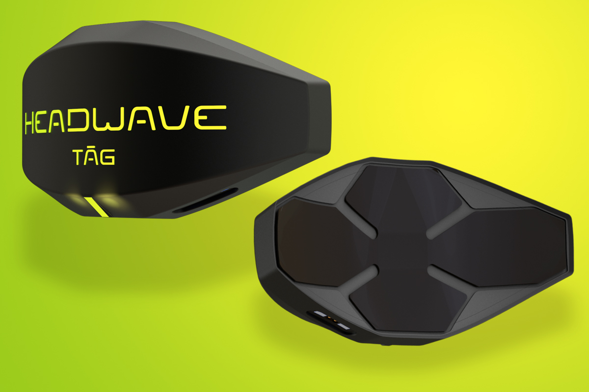 Headwave top helmet speaker