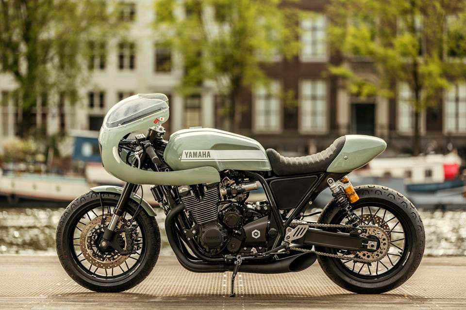 Numbnut Yamaha XJR1300 cafe Racer