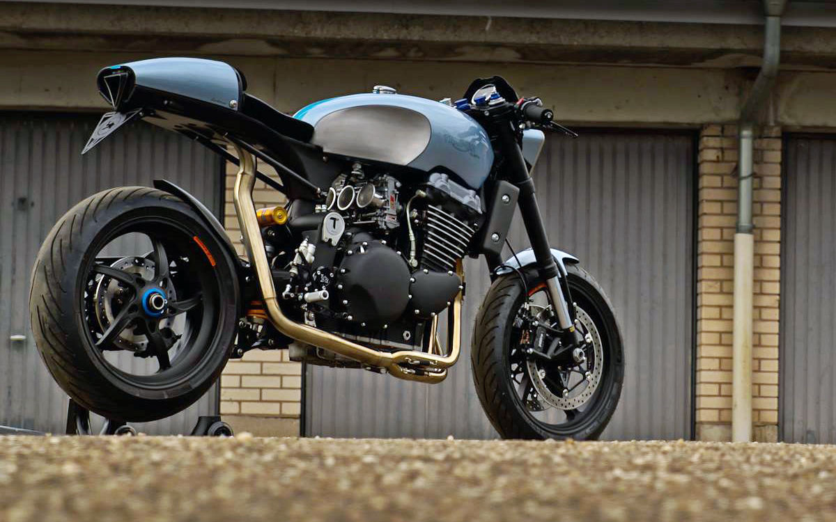 Triumph Legend TT900 cafe racer