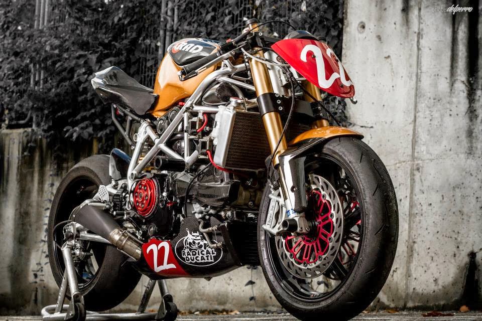 DUCATI 1198 