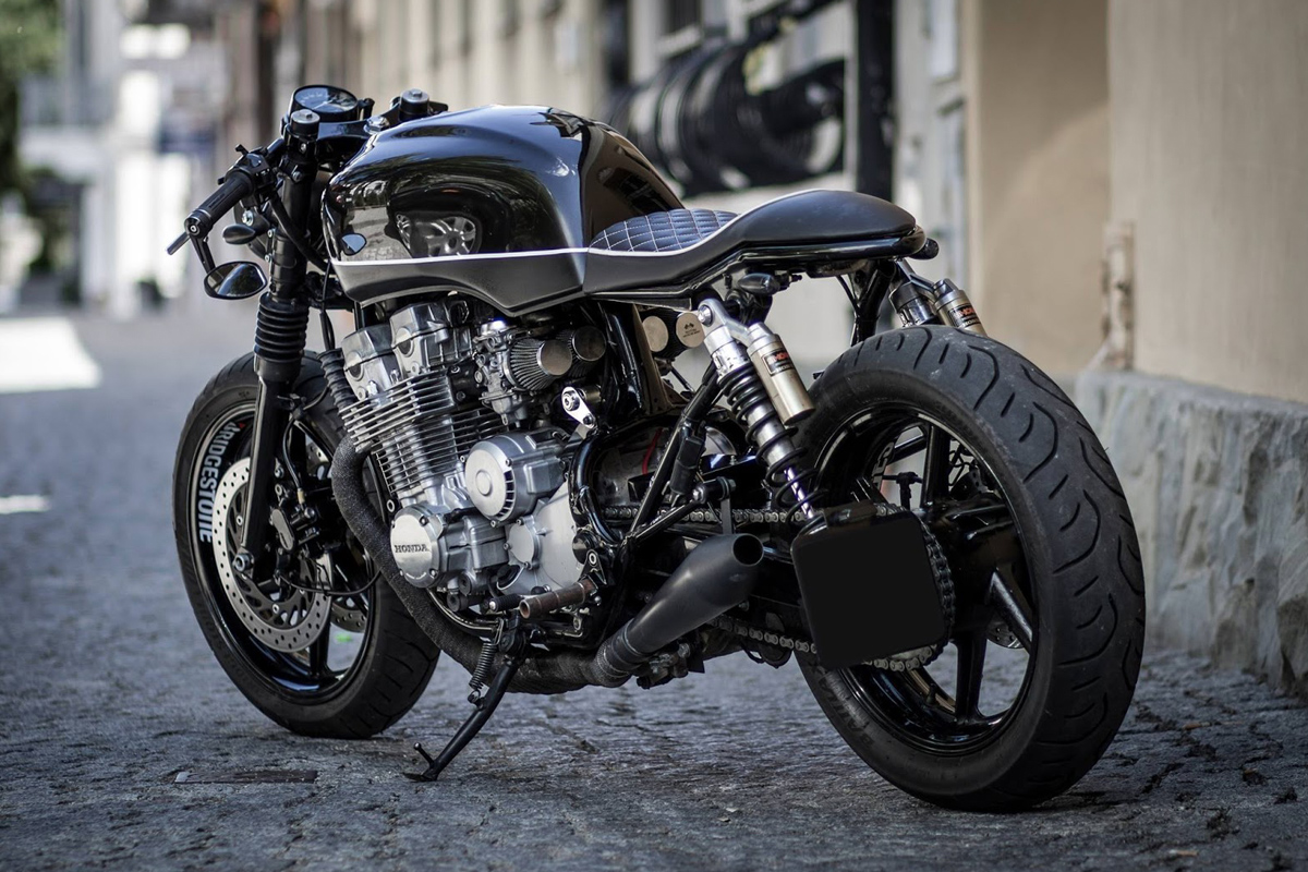 Honda CB750 cafe racer rollin bikes