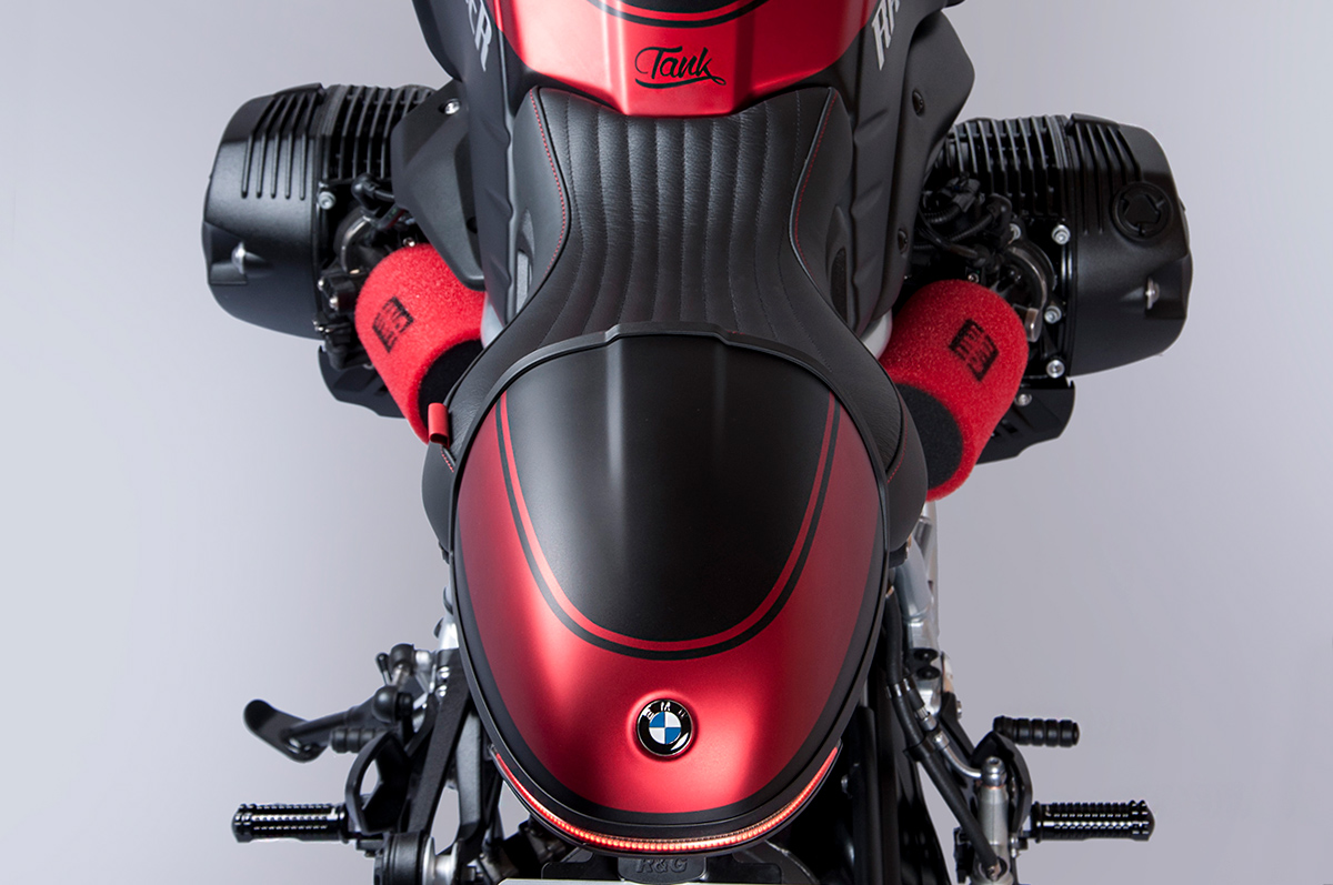 Tank Machine custom BMW R9T