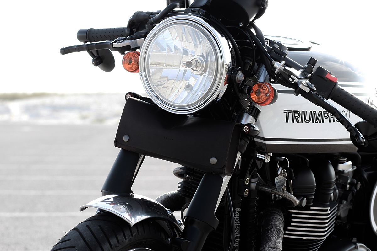 Triumph Bonneville cafe racer