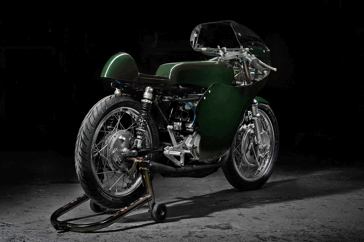 Honda CB175 classic racer by Whitcraft Services