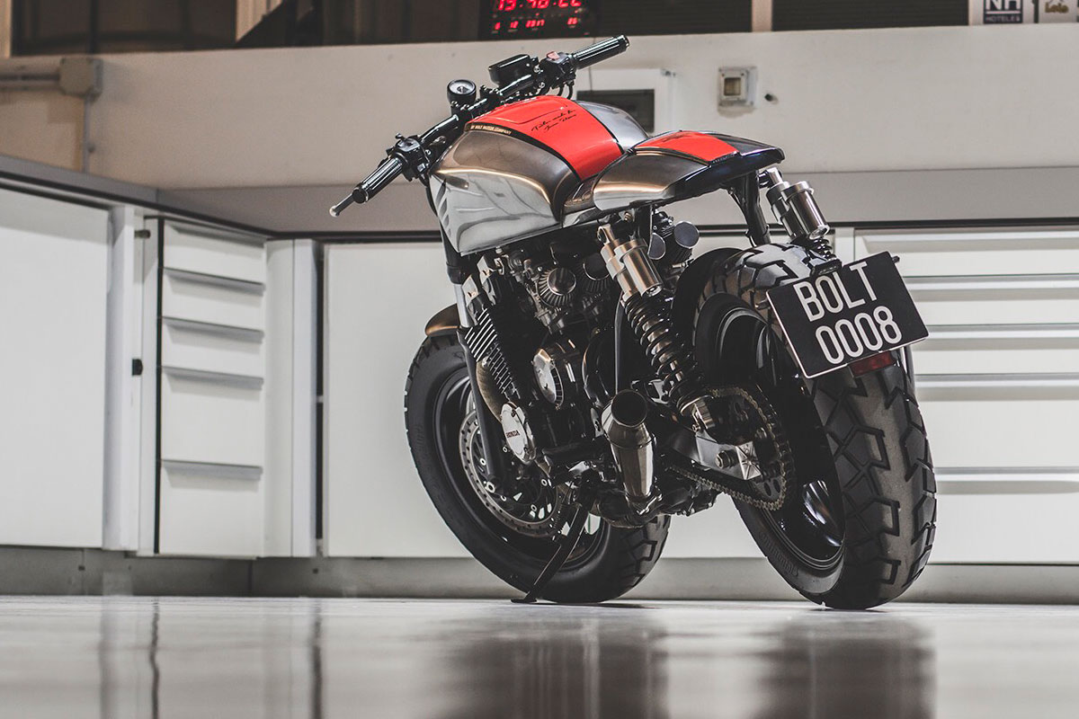 Bolt honda CB750 cafe racer