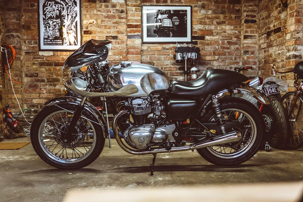 cafe racer half fairing