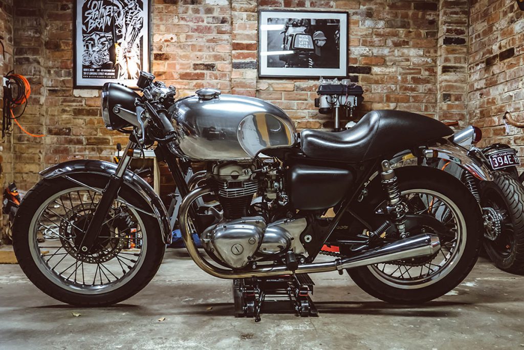 cafe racer half fairing