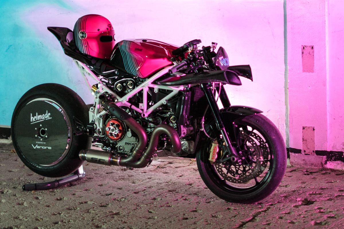 Helmade Ducati 999S Noir