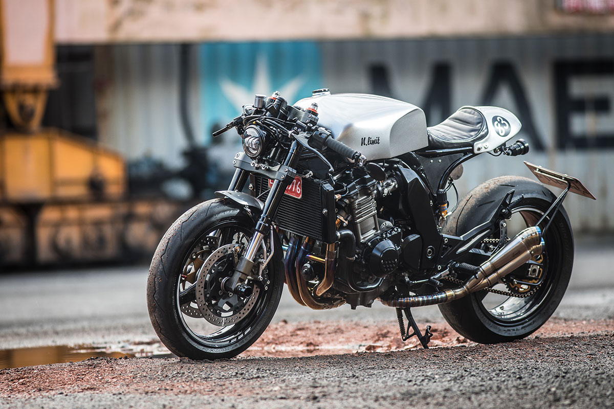 Kawasaki Z1000 cafe racer