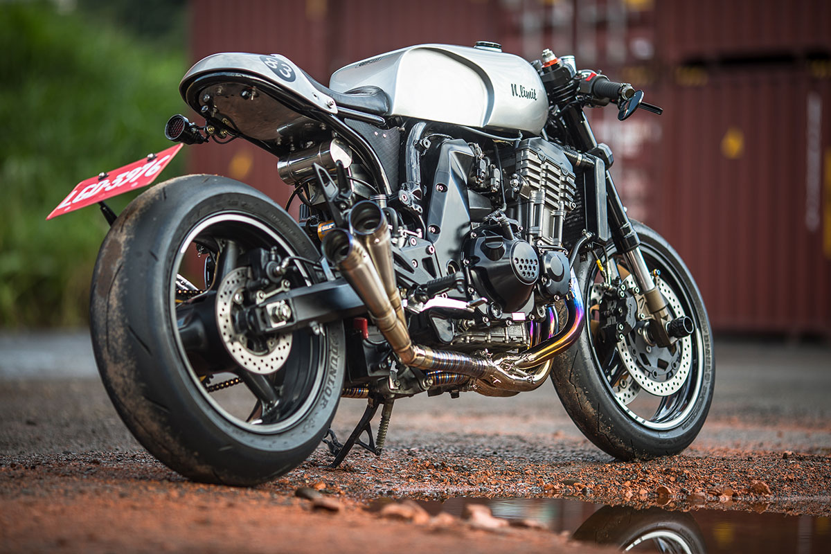 Kawasaki Z1000 cafe racer