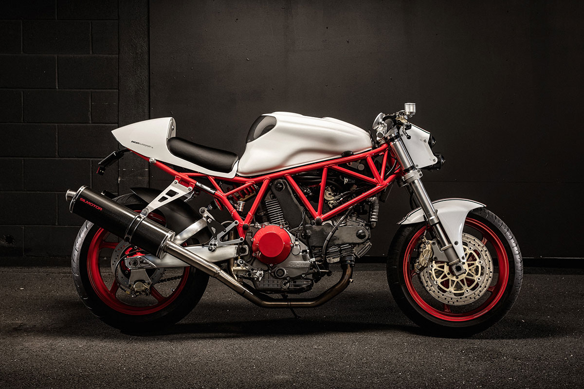 Ellaspede Ducati 900ss cafe racer