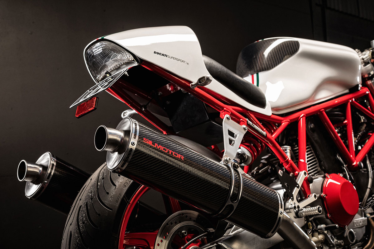 Ellaspede Ducati 900ss cafe racer