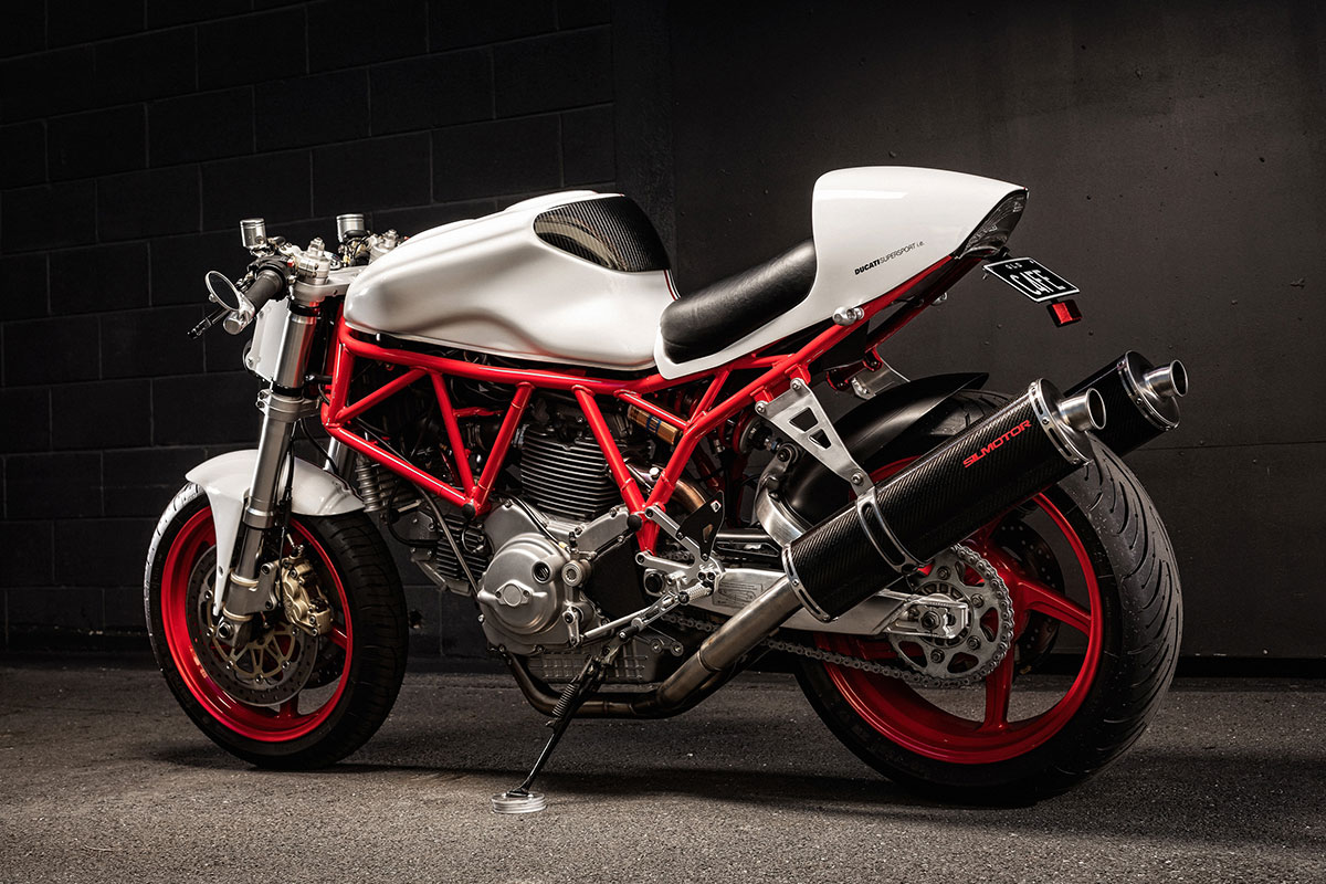 Ellaspede Ducati 900ss cafe racer