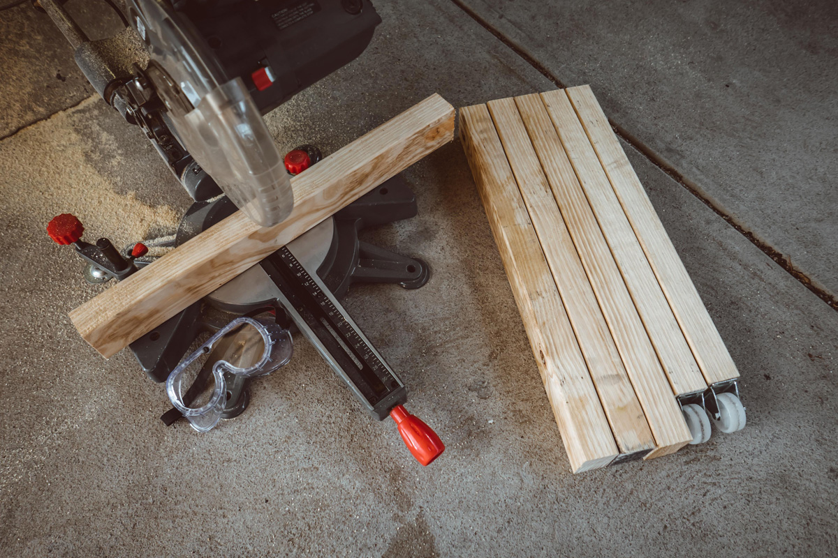 homemade wood dirt bike stand