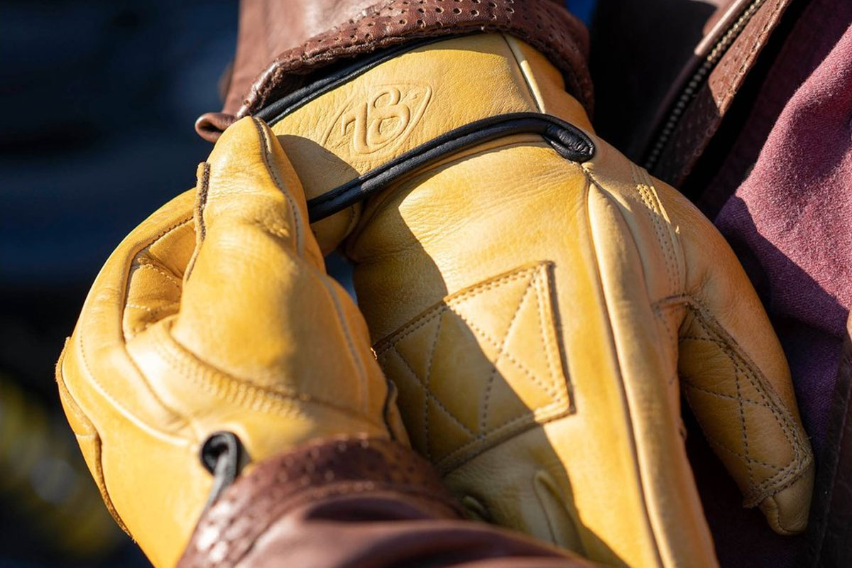 Sirocco motorcycle gloves