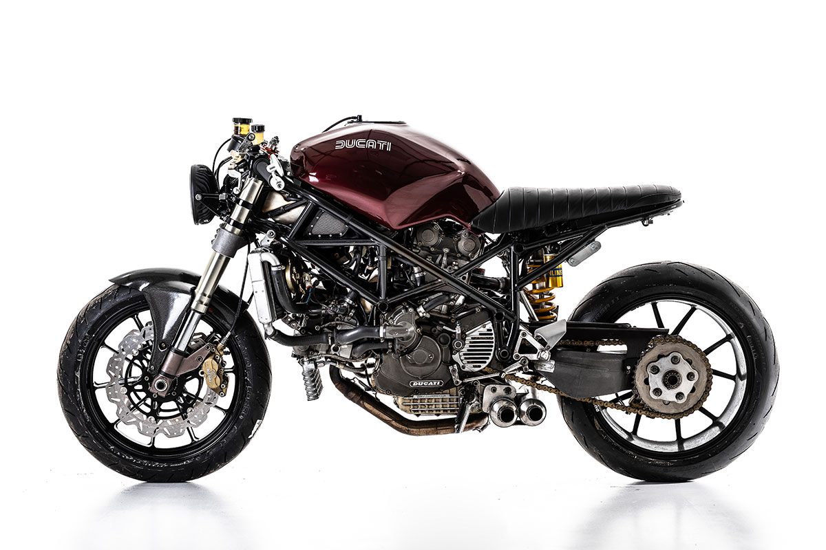 Barnbuilt Ducati 916 cafe racer