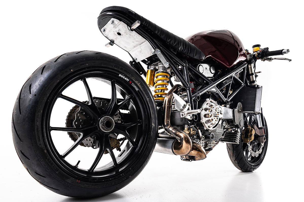 Barnbuilt Ducati 916 cafe racer