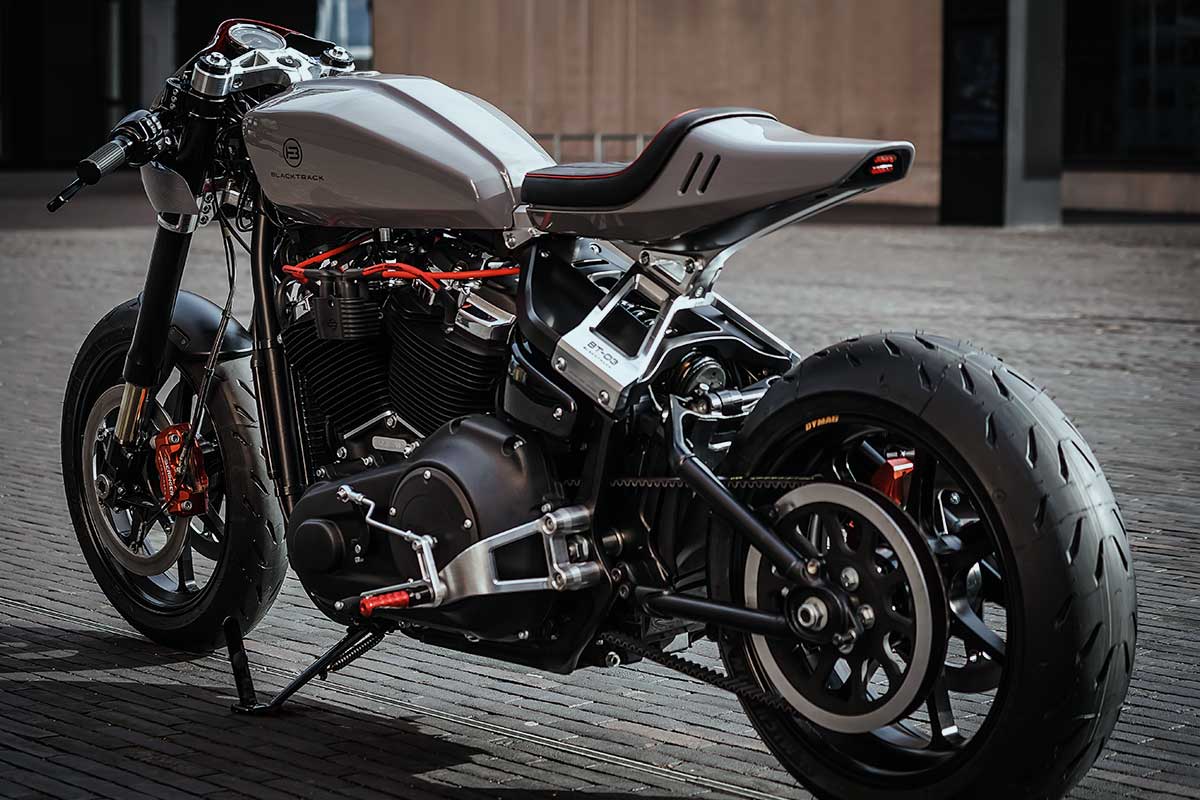 Harley fat bob cafe racer