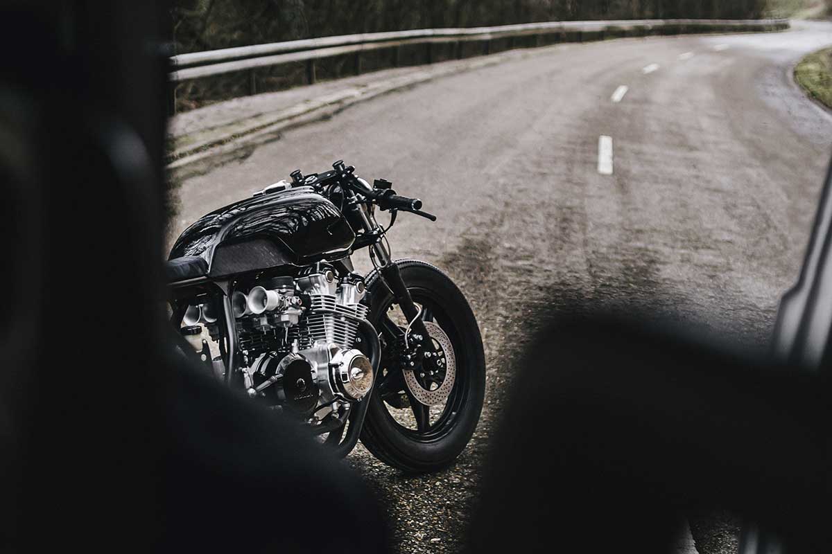 Camber CB900 cafe racer