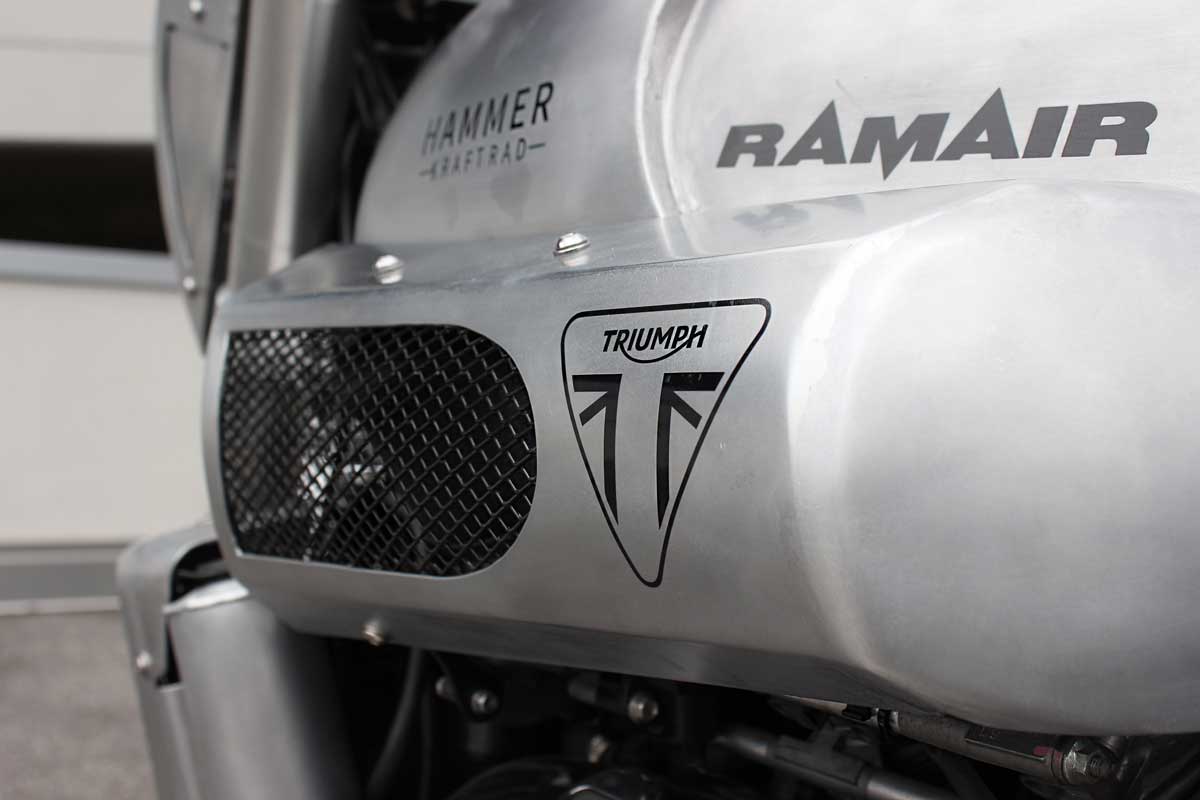 Hammer Kraftrad Triumph Rocket 3