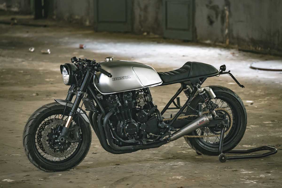 Adhoc Cafe Racers CB750