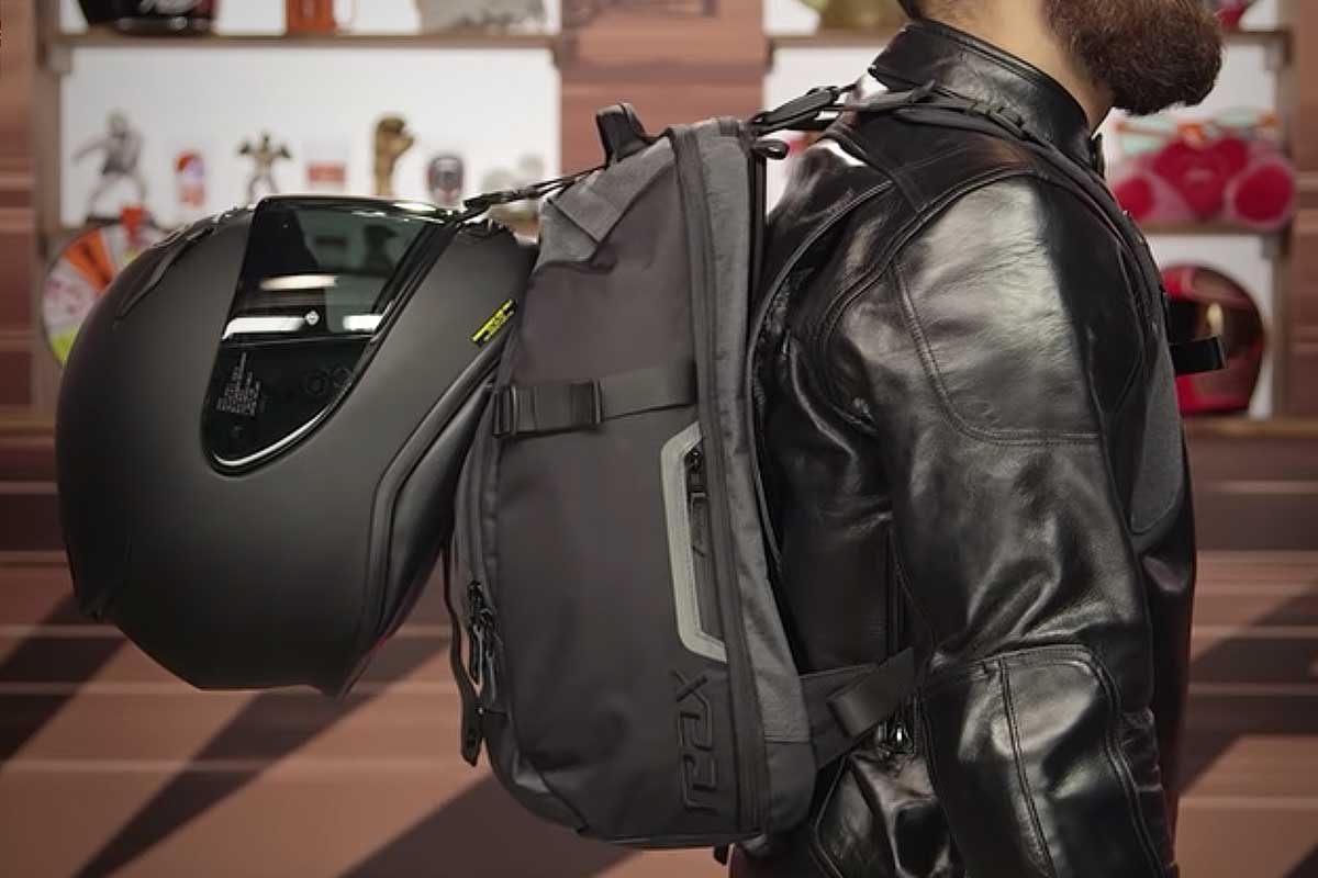 Reax Traveler Backpack