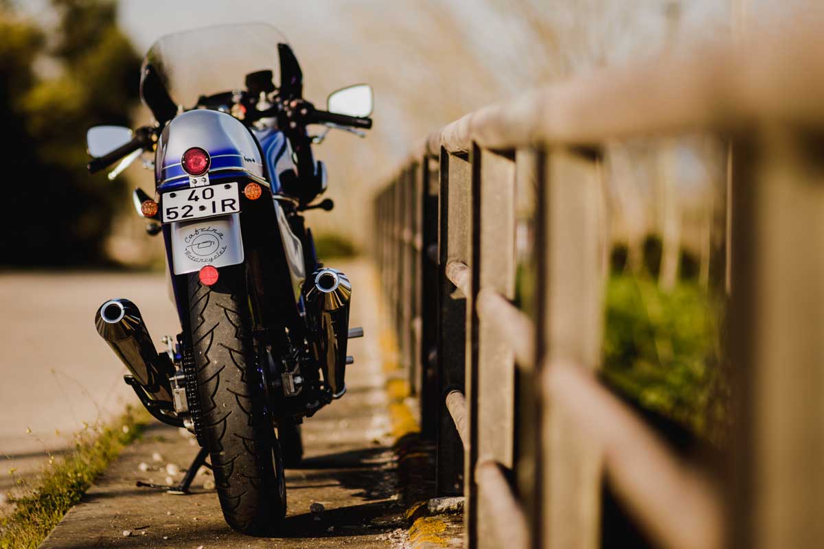 Suzuki XF650 cafe racer