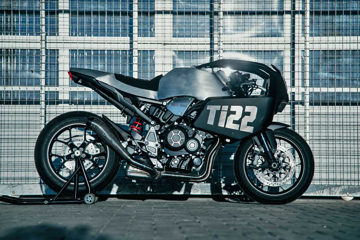 IMB14 Honda CB1000R