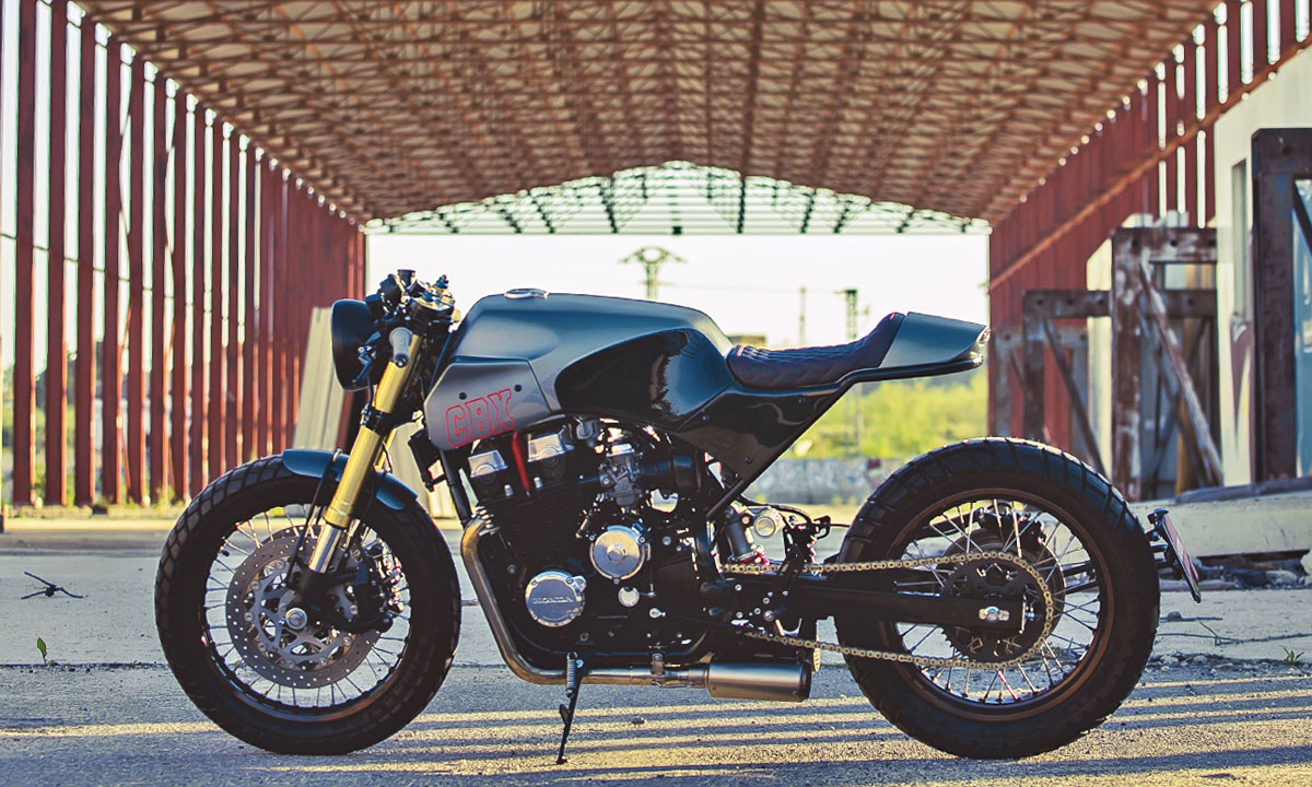 I painted this custom CBX 750 by Crew moto in watercolor : r/CafeRacers