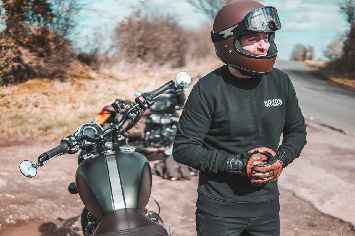 Return of the Cafe Racers Predator Gloves