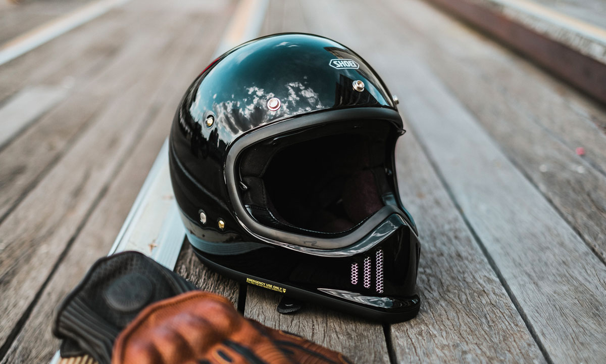 Shoei EX Zero Motorcycle Helmet Review - Return of the Cafe Racers