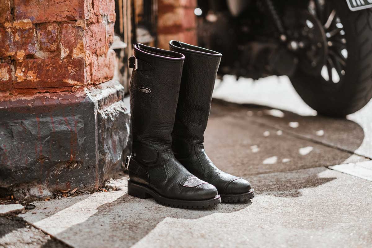 Tall harley davidson deals boots